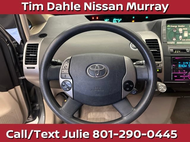 Used 2004 Toyota Prius w/ Pkg 7 FWD image 25