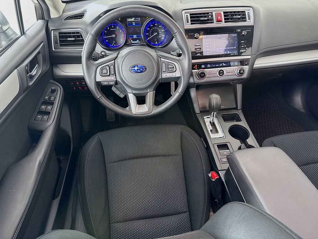 Used 2017 Subaru Outback 2.5i Premium image 26