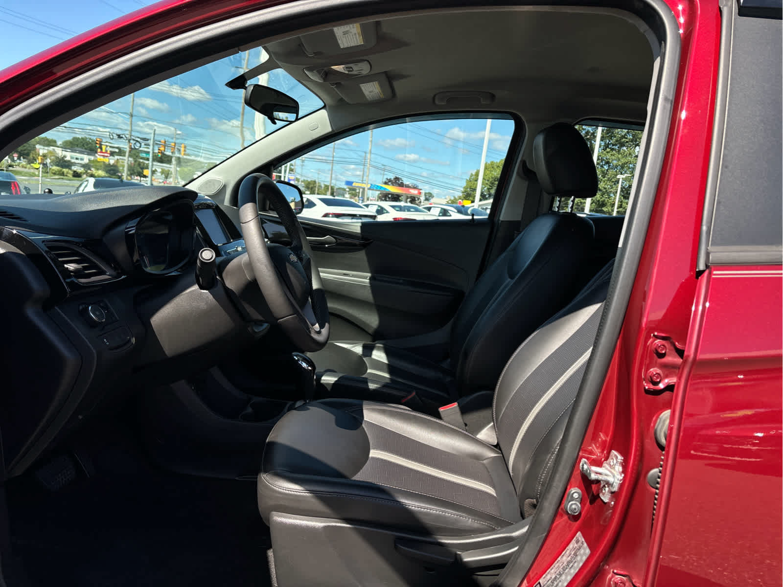 Certified 2022 Chevrolet Spark ACTIV FWD image 8