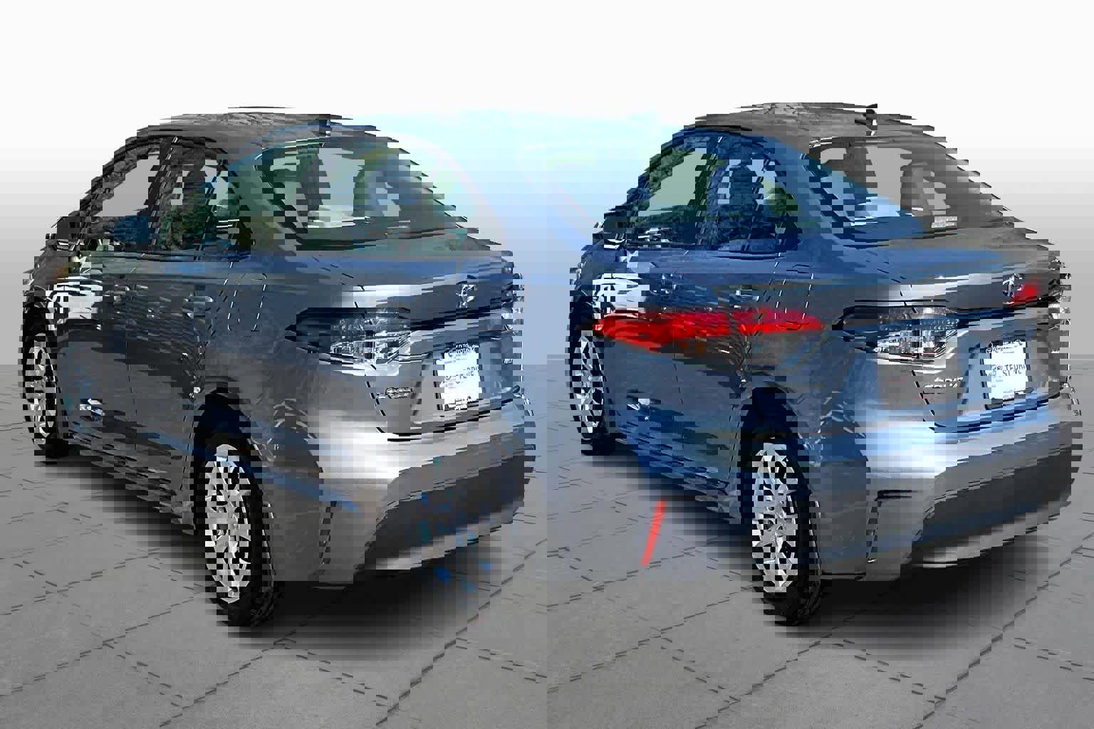 Certified 2025 Toyota Corolla LE image 12