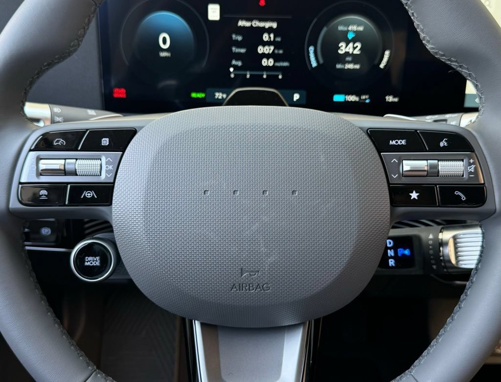 New 2025 Hyundai Ioniq 5 SEL RWD image 6