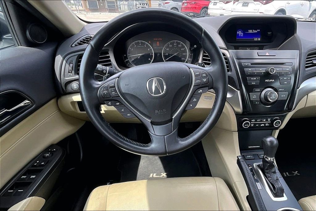 Used 2016 Acura ILX FWD image 8