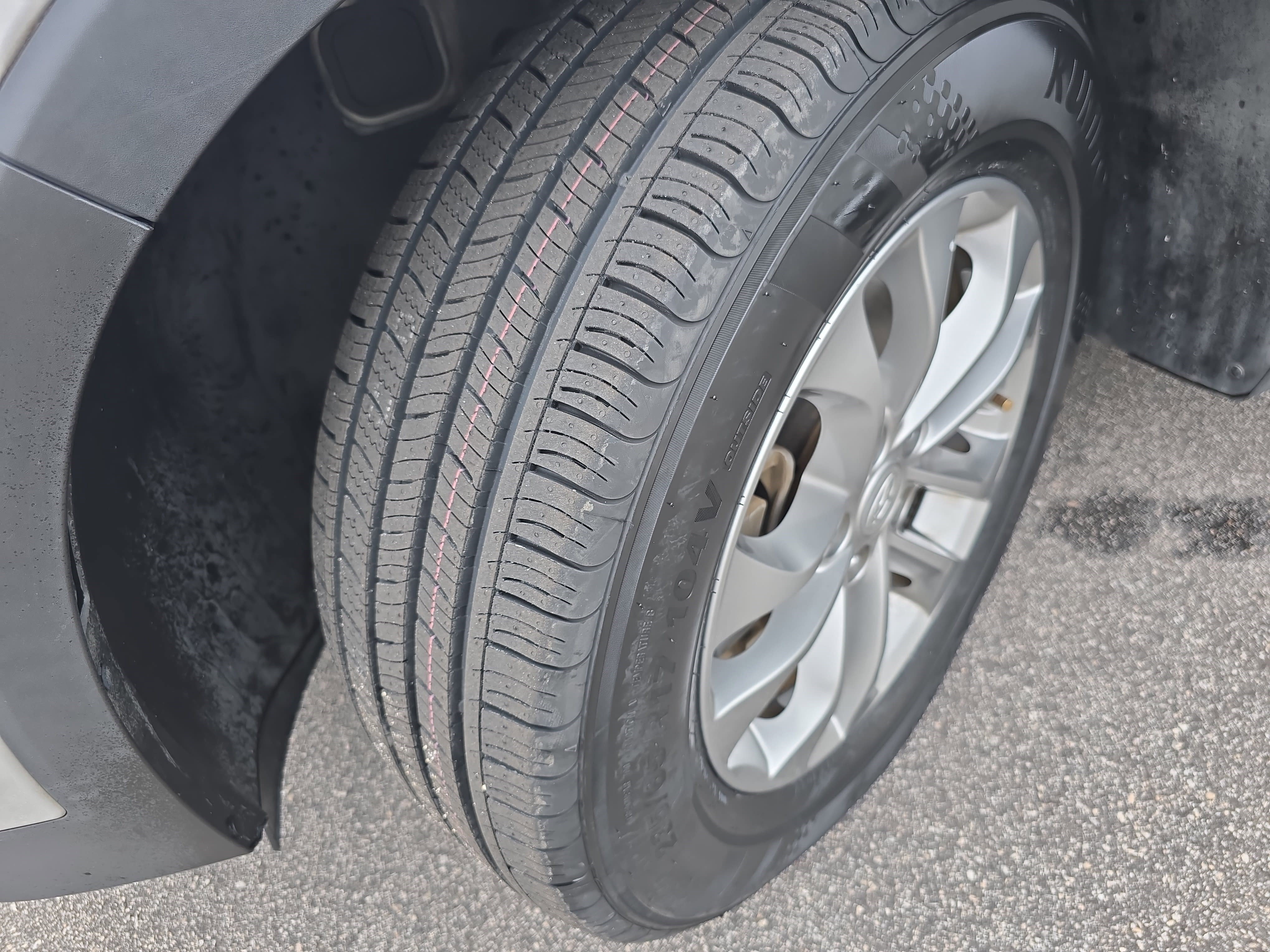 Used 2019 Hyundai Santa Fe SEL image 31