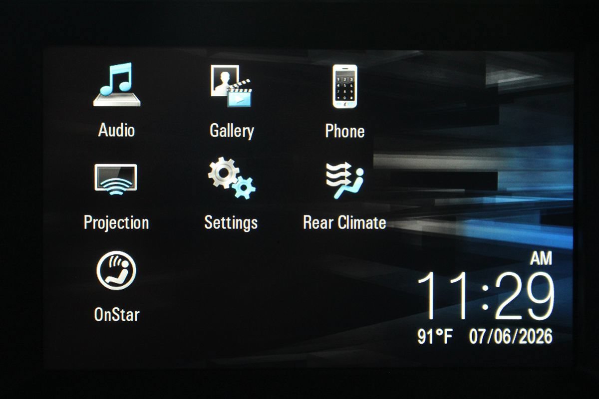 Used 2018 GMC Acadia SLE FWD image 28