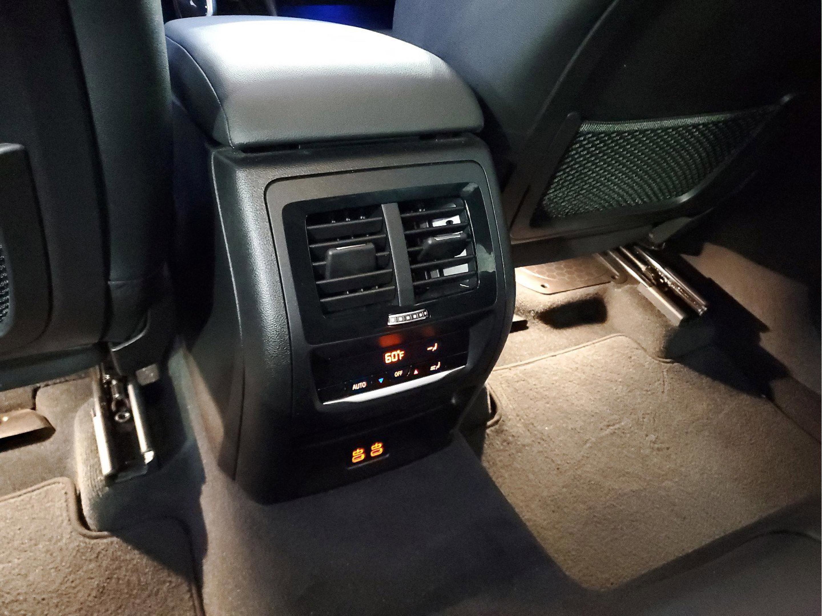 Used 2020 BMW X3 sDrive30i w/ Driving Assistance Package image 13