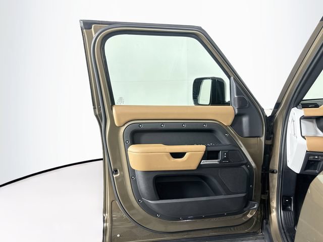 New 2025 Land Rover Defender 130 S AWD/4WD image 11