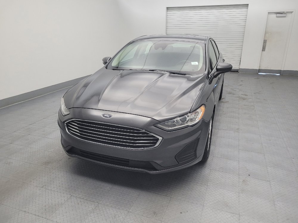 Used 2020 Ford Fusion SE FWD image 15