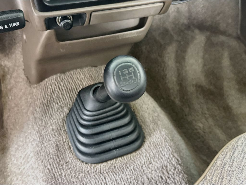 Used 1997 Toyota Tacoma 2WD Regular Cab image 17