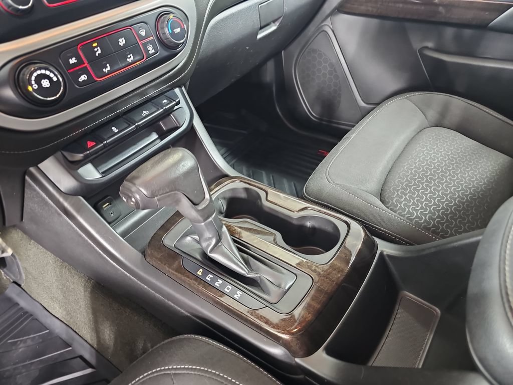 Used 2015 GMC Canyon SLE AWD/4WD image 29
