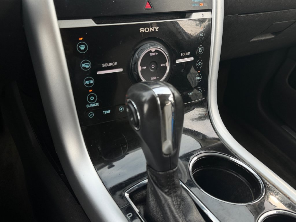 Used 2012 Ford Edge Limited AWD/4WD image 25