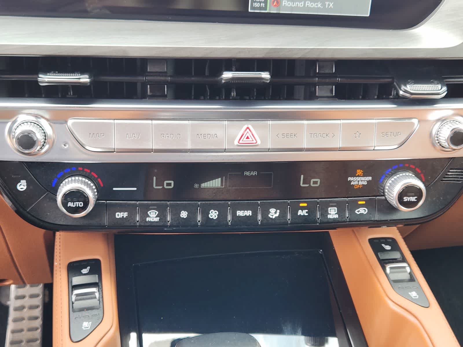 Certified 2024 Kia Telluride SX X-Line AWD/4WD image 17
