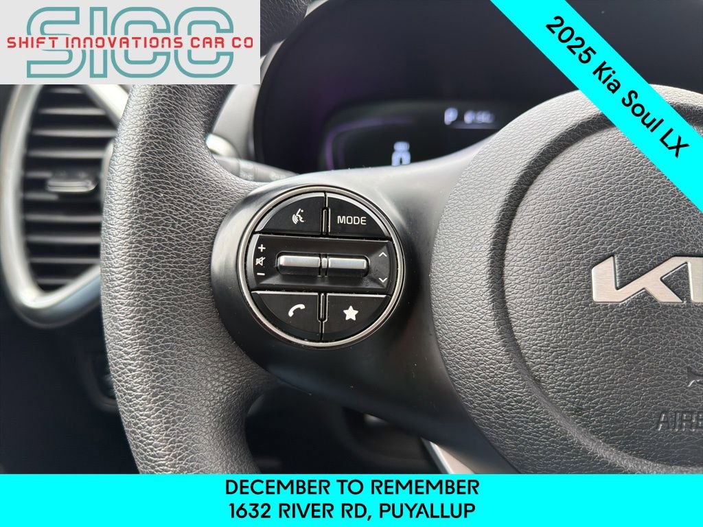 Used 2025 Kia Soul LX w/ LX Technology Package image 16