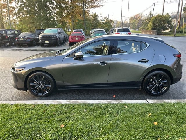 Used 2019 MAZDA MAZDA3 AWD Hatchback w/ Premium Pkg image 5