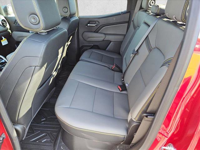 Used 2026 Chevrolet Colorado ZR2 w/ Technology Package AWD/4WD image 16