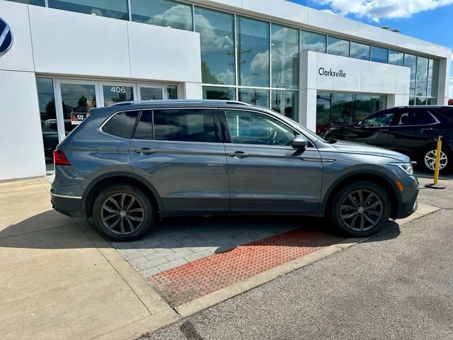 Used 2024 Volkswagen Tiguan SE AWD/4WD image 8