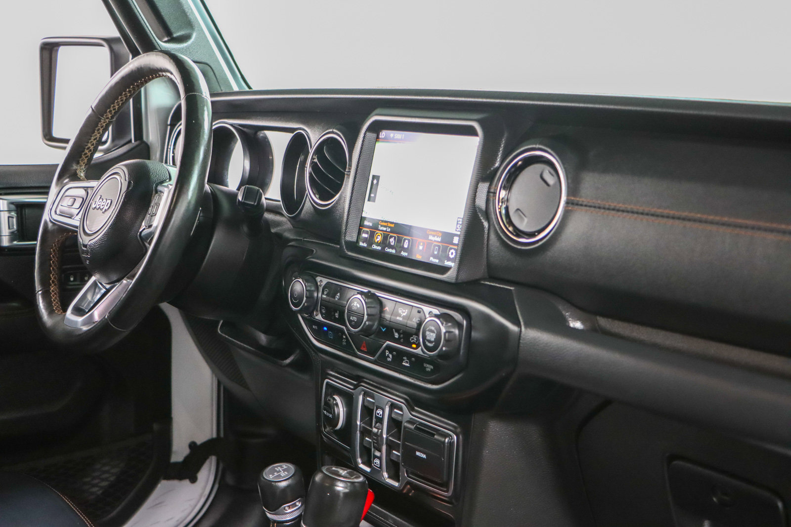 Used 2021 Jeep Wrangler Unlimited Sahara image 26