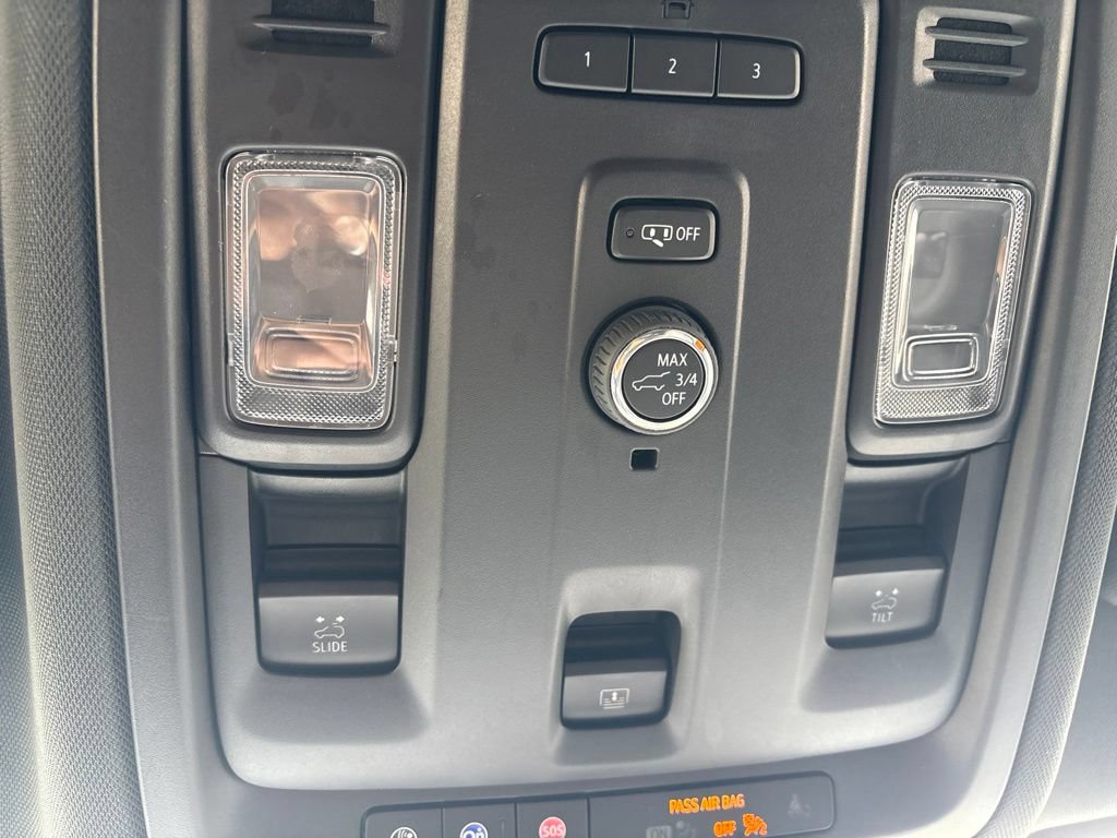 Used 2023 Chevrolet Tahoe RST AWD/4WD image 28