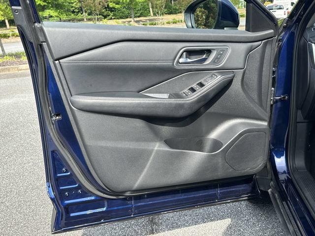 Certified 2025 Nissan Rogue Platinum w/ Platinum Premium Package AWD/4WD image 12