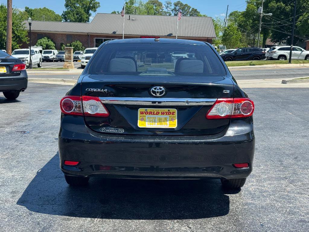 Used 2011 Toyota Corolla LE FWD image 5