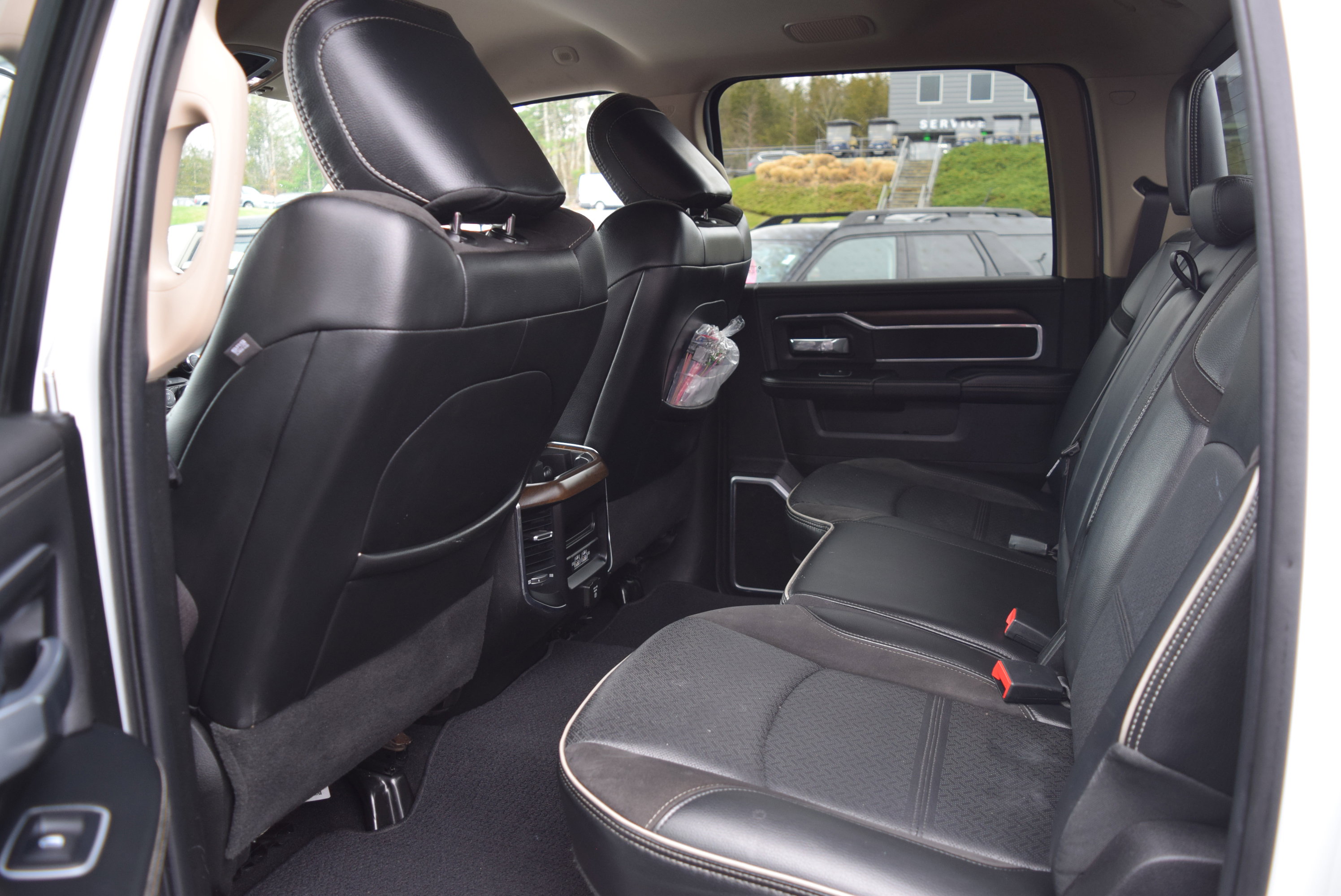 Used 2022 RAM 2500 Laramie w/ Snow Chief Group image 8