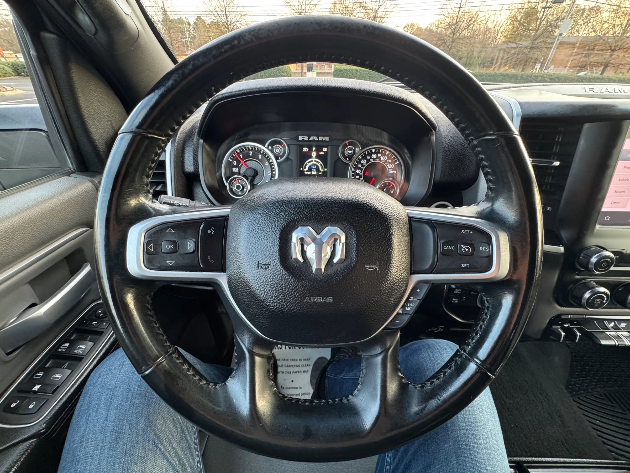 Used 2023 RAM 2500 Big Horn w/ Level 1 Equipment Group image 27