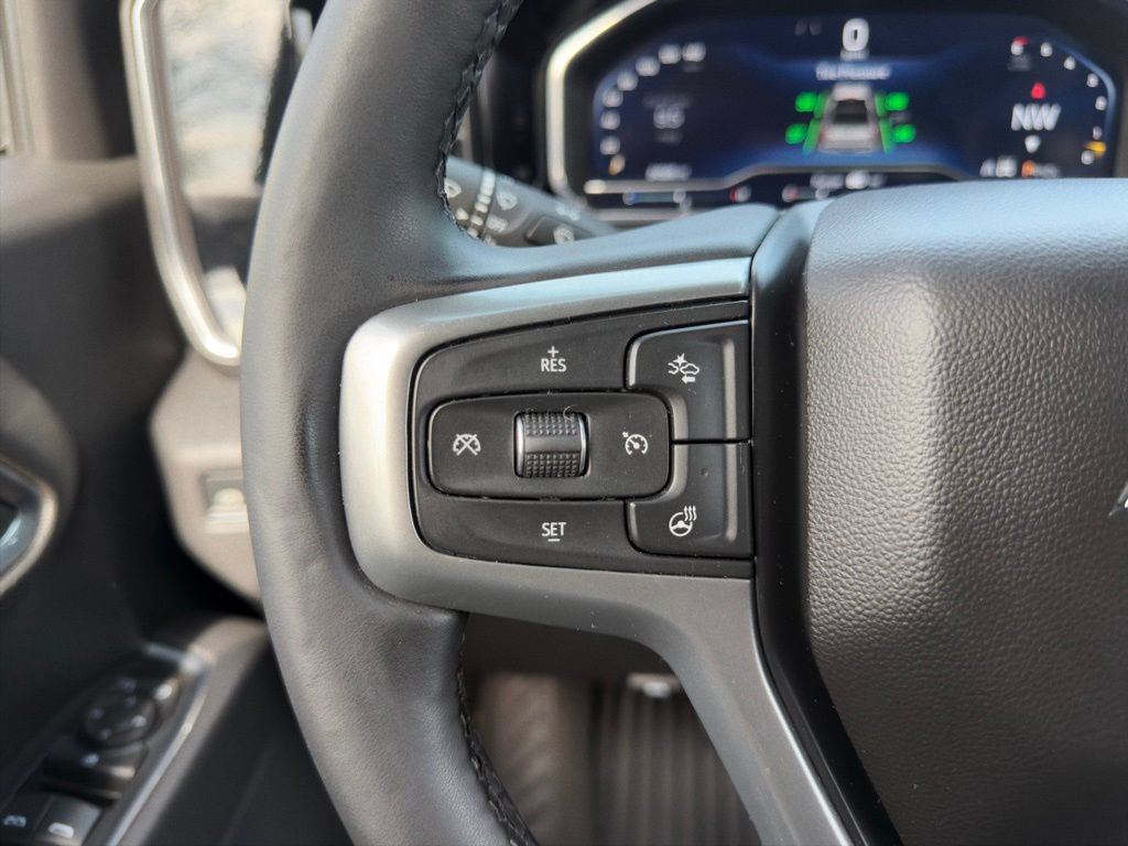 Used 2025 Chevrolet Silverado 1500 RST AWD/4WD image 6