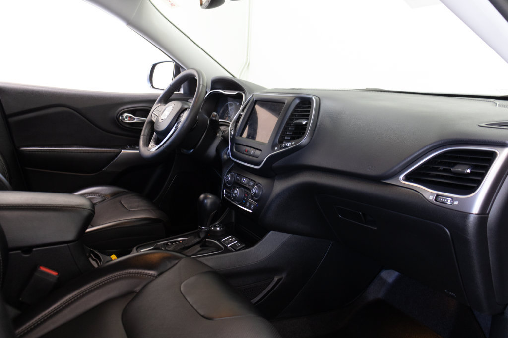 Used 2022 Jeep Cherokee Latitude Lux AWD/4WD image 21