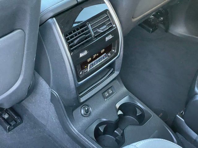 Used 2023 BMW X7 xDrive40i w/ Executive Package image 10