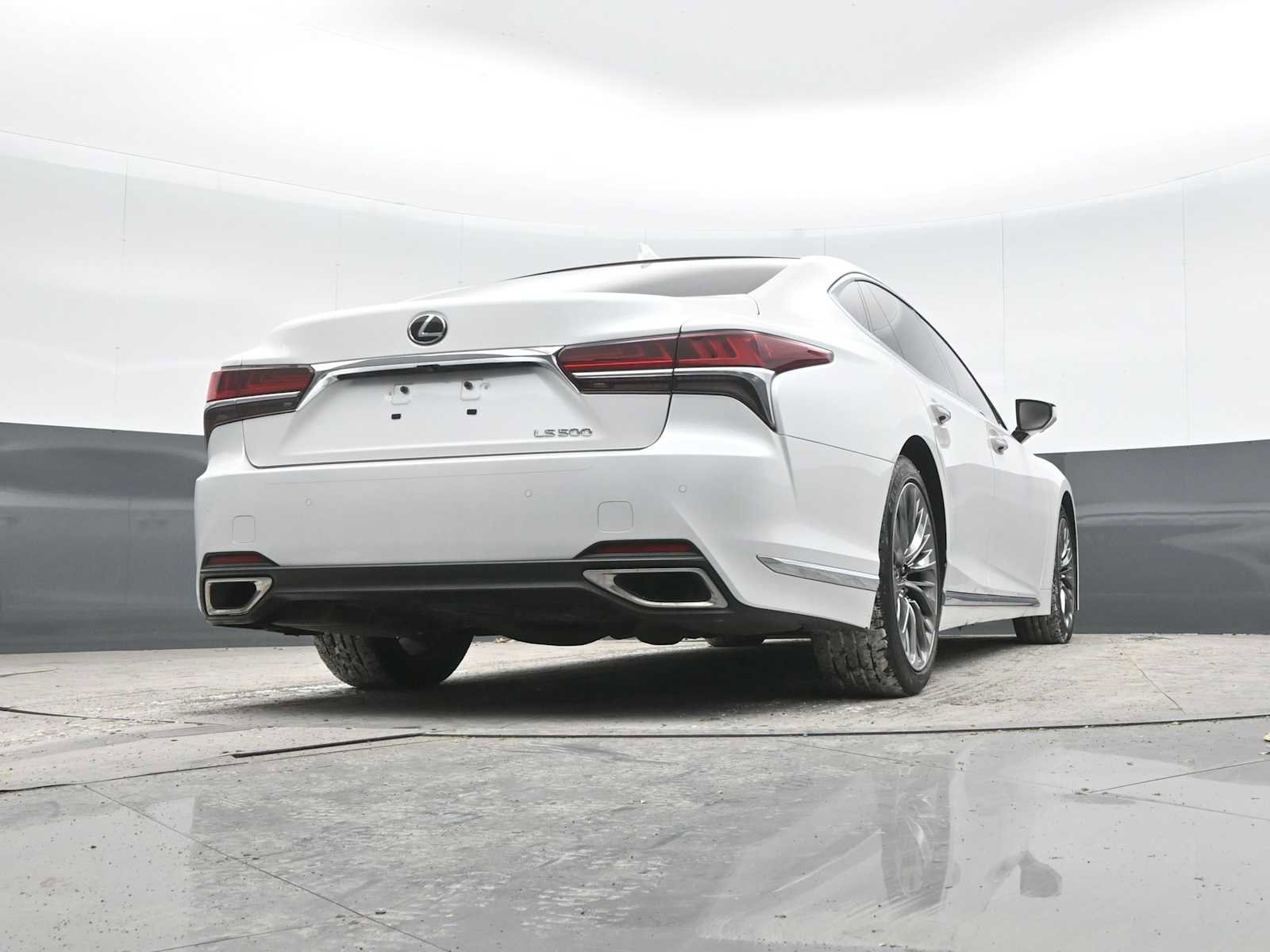 Used 2019 Lexus LS 500 w/ Interior Upgrade Package image 46