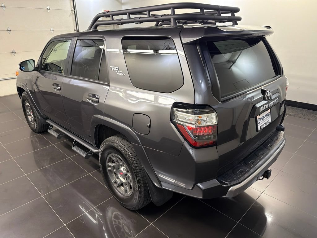 Used 2019 Toyota 4Runner TRD Off-Road Premium AWD/4WD image 4