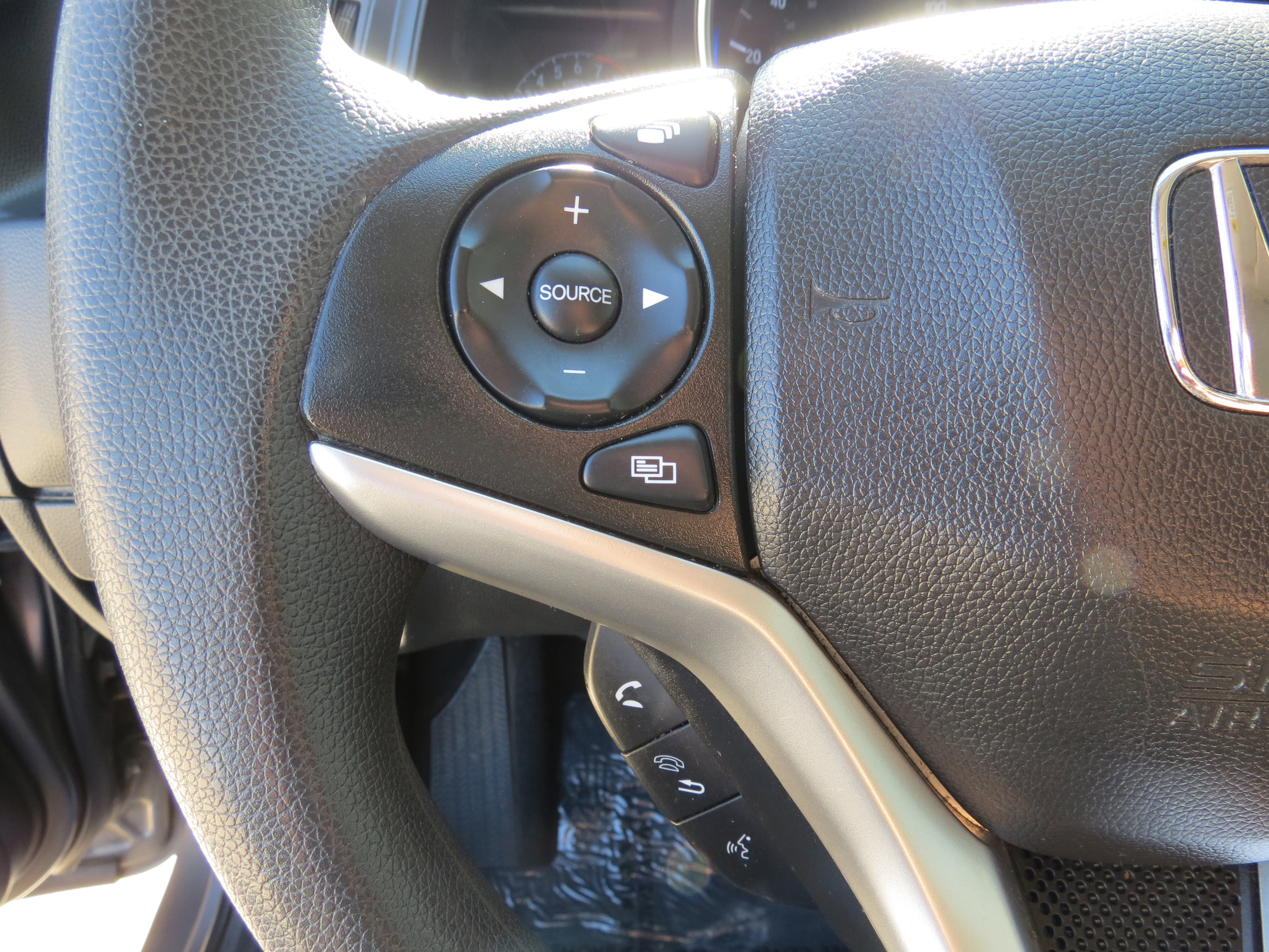Used 2018 Honda Fit EX image 14
