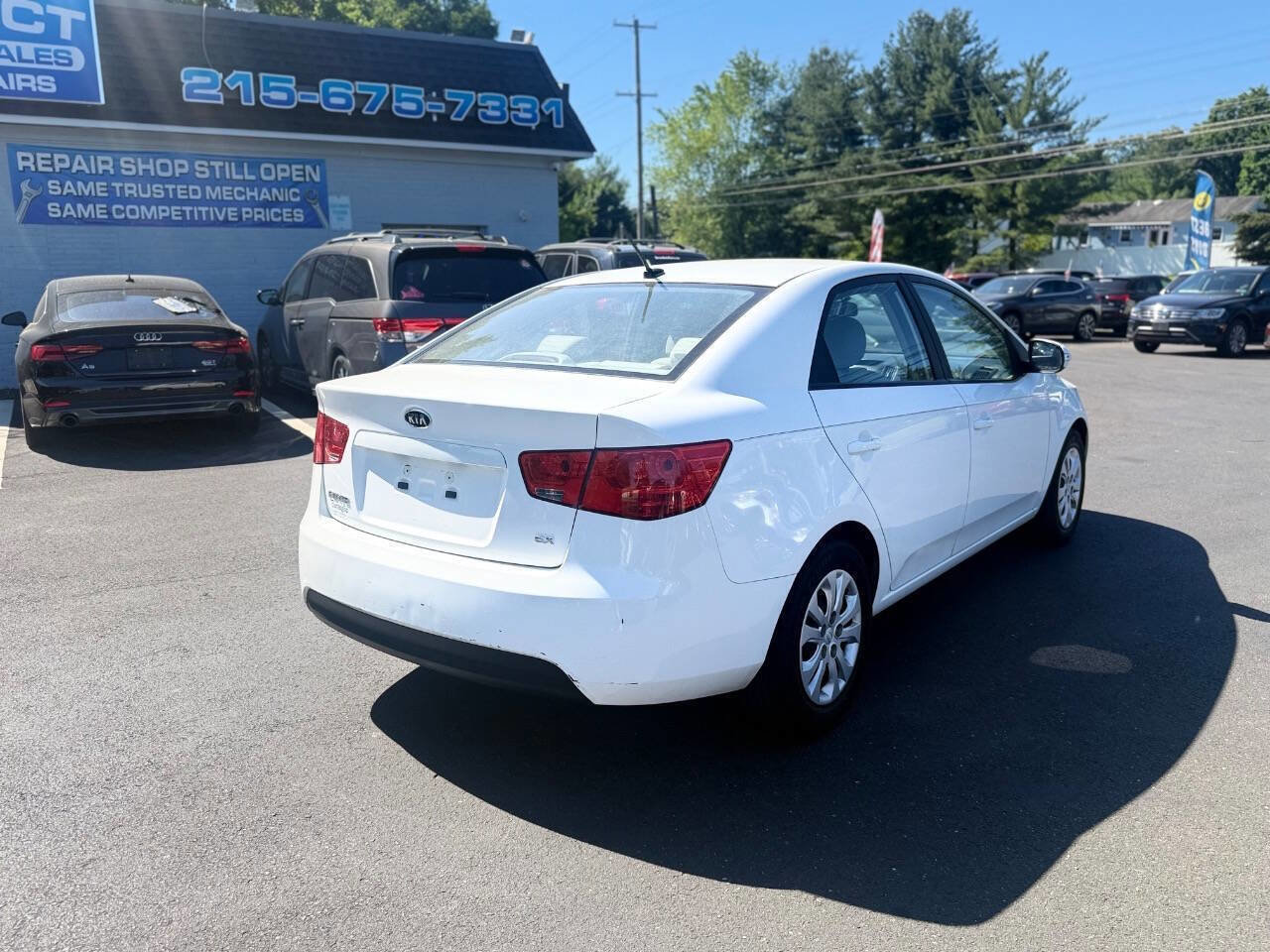 Used 2010 Kia Forte EX FWD image 11