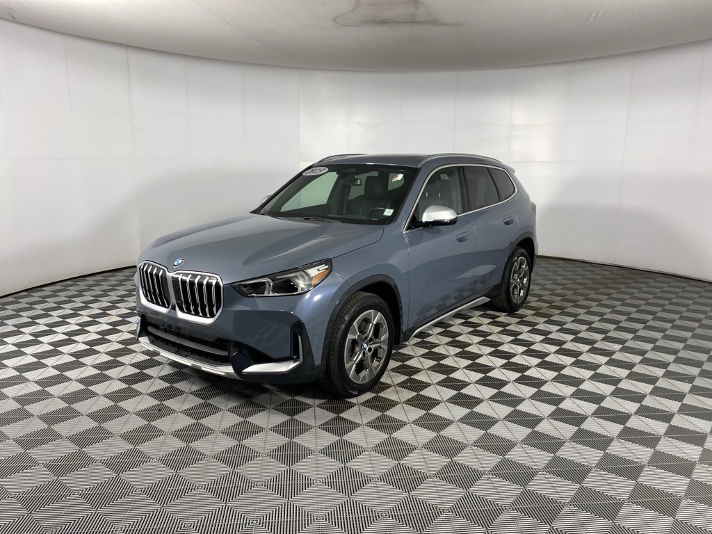 Certified 2023 BMW X1 xDrive28i w/ Premium Package image 5