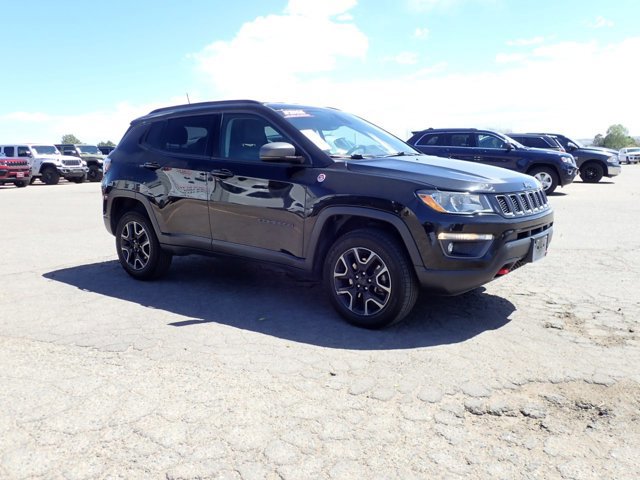 Used 2019 Jeep Compass Trailhawk AWD/4WD image 5