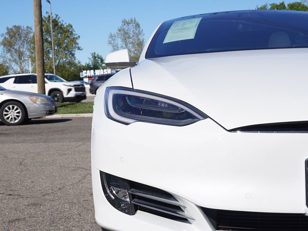 Used 2018 Tesla Model S 100D AWD/4WD image 13