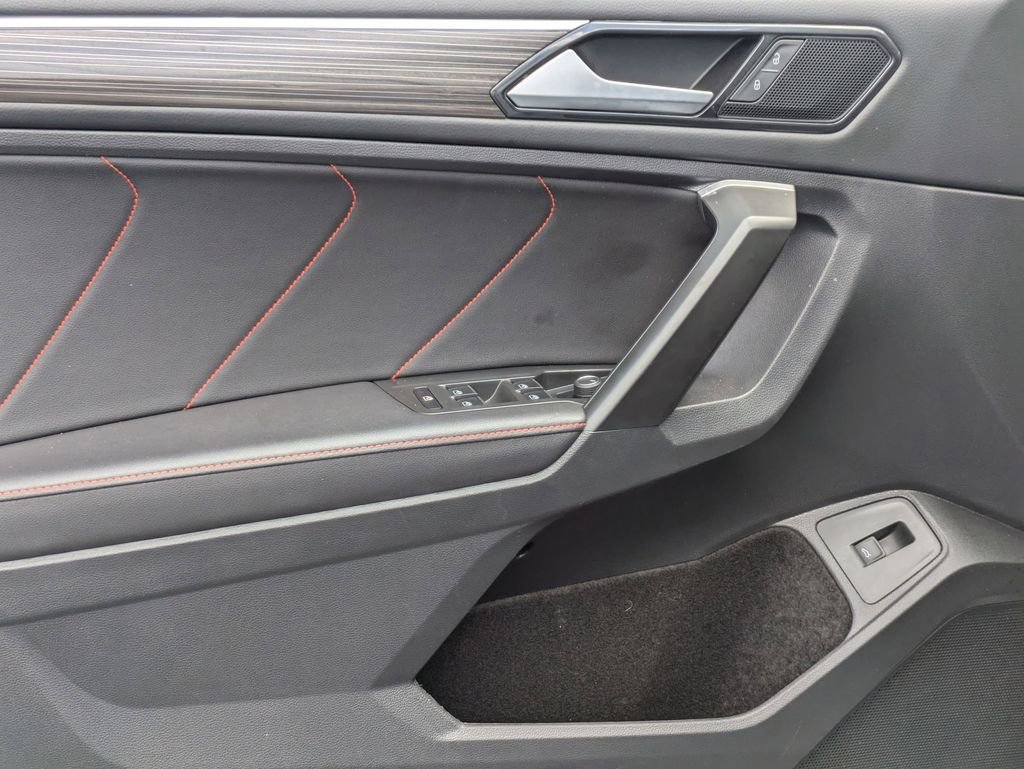 Used 2024 Volkswagen Tiguan Wolfsburg Edition image 11