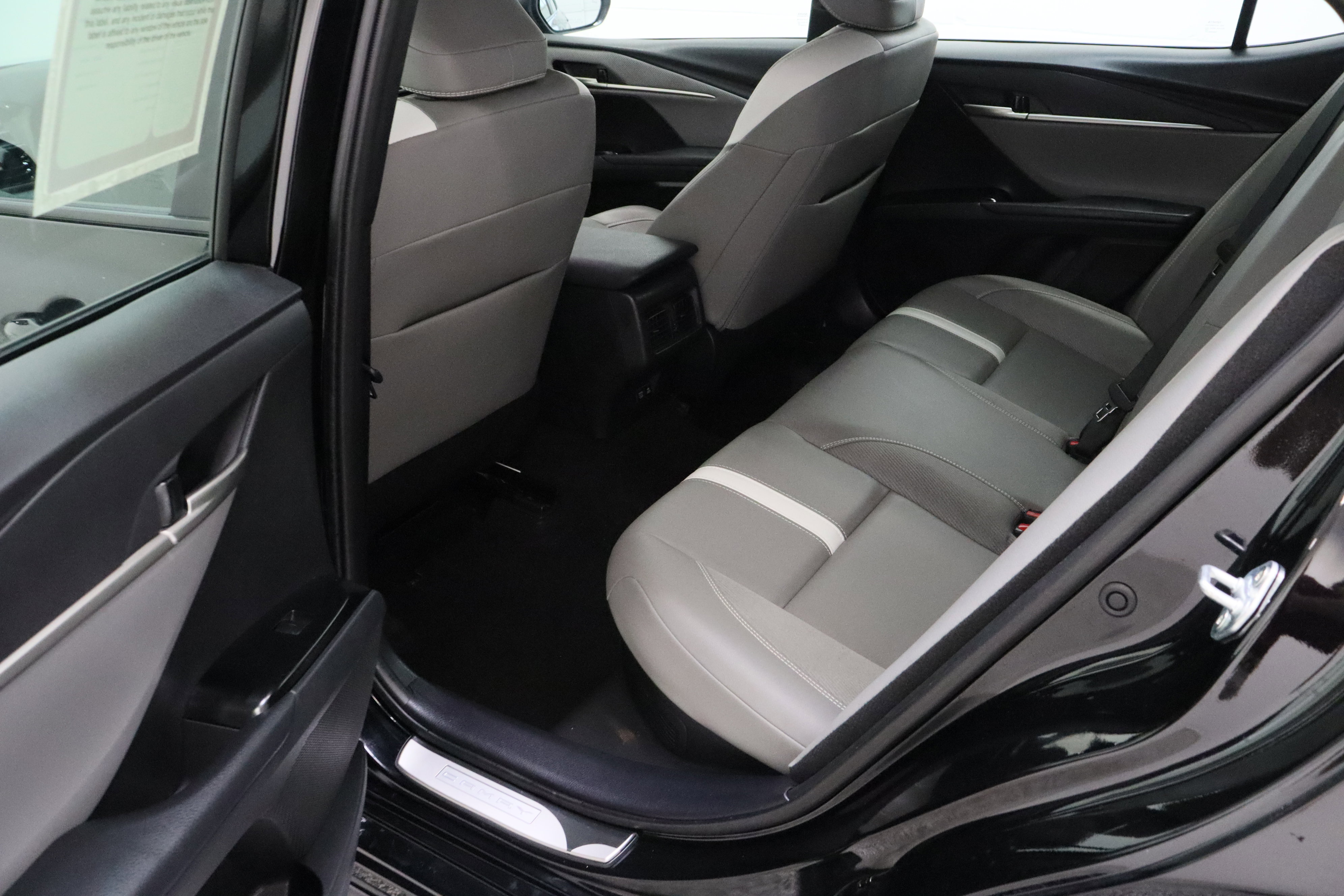 Certified 2025 Toyota Camry SE image 27