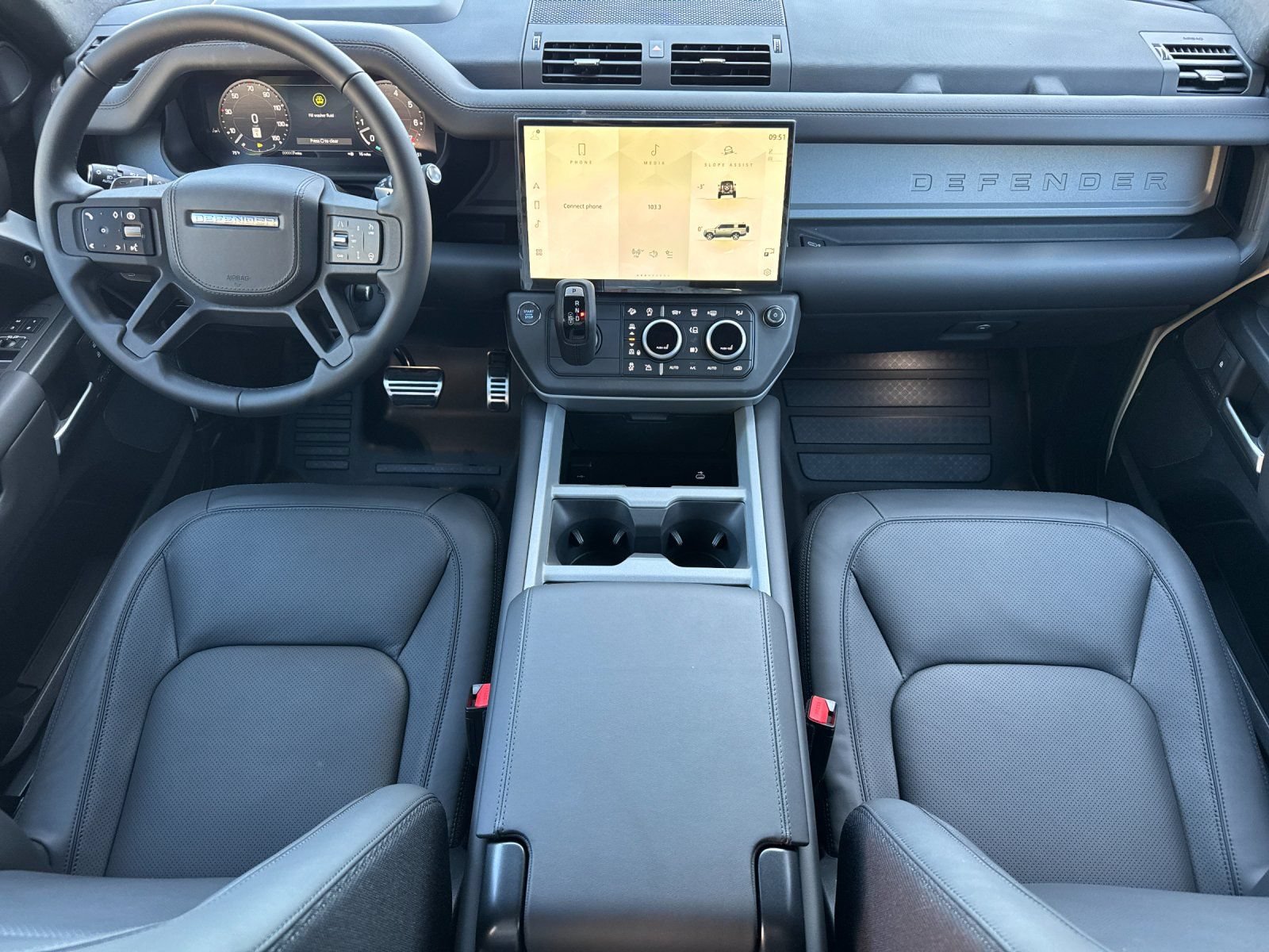 New 2026 Land Rover Defender 130 V8 AWD/4WD image 13