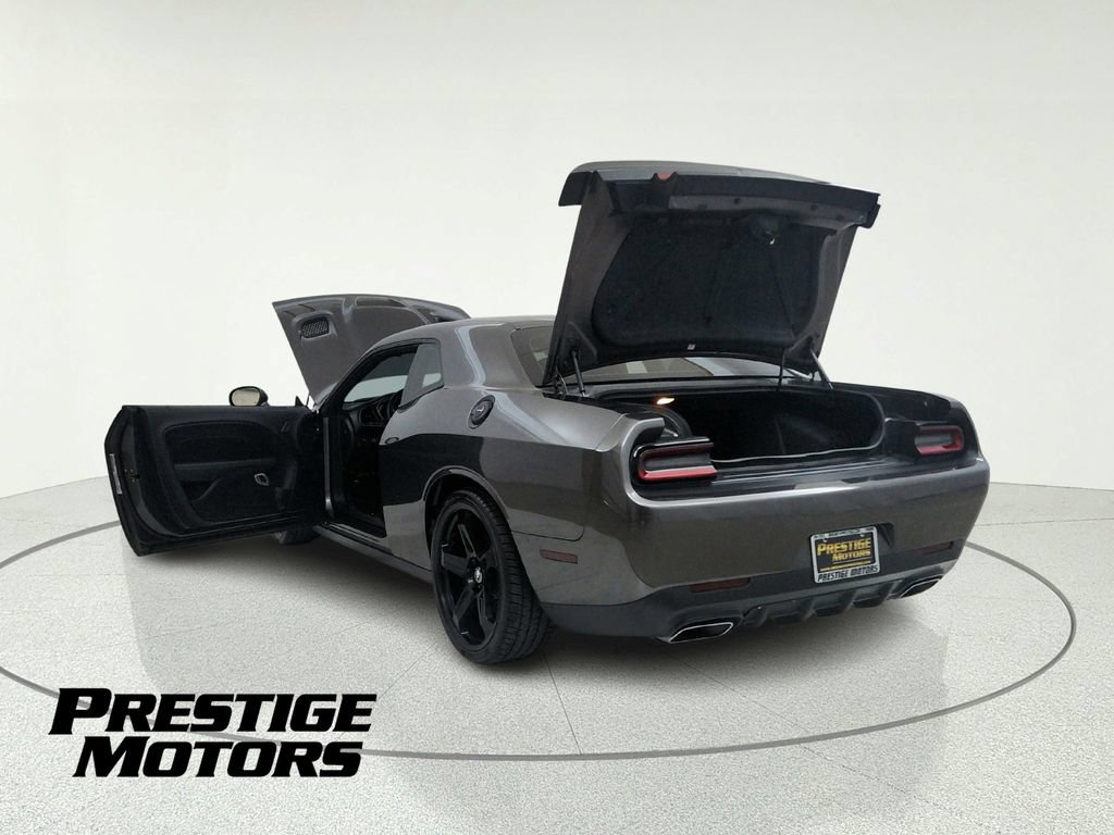 Used 2022 Dodge Challenger R/T Scat Pack w/ Plus Package RWD image 12