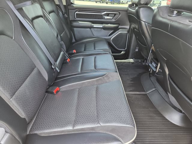 Used 2022 RAM 1500 Laramie AWD/4WD image 32