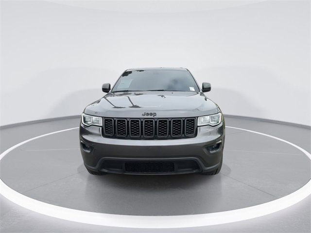 Certified 2020 Jeep Grand Cherokee Laredo w/ Laredo X Package image 3