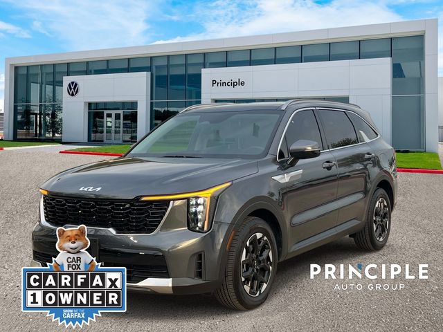 Used 2024 Kia Sorento S w/ Panoramic Sunroof Package