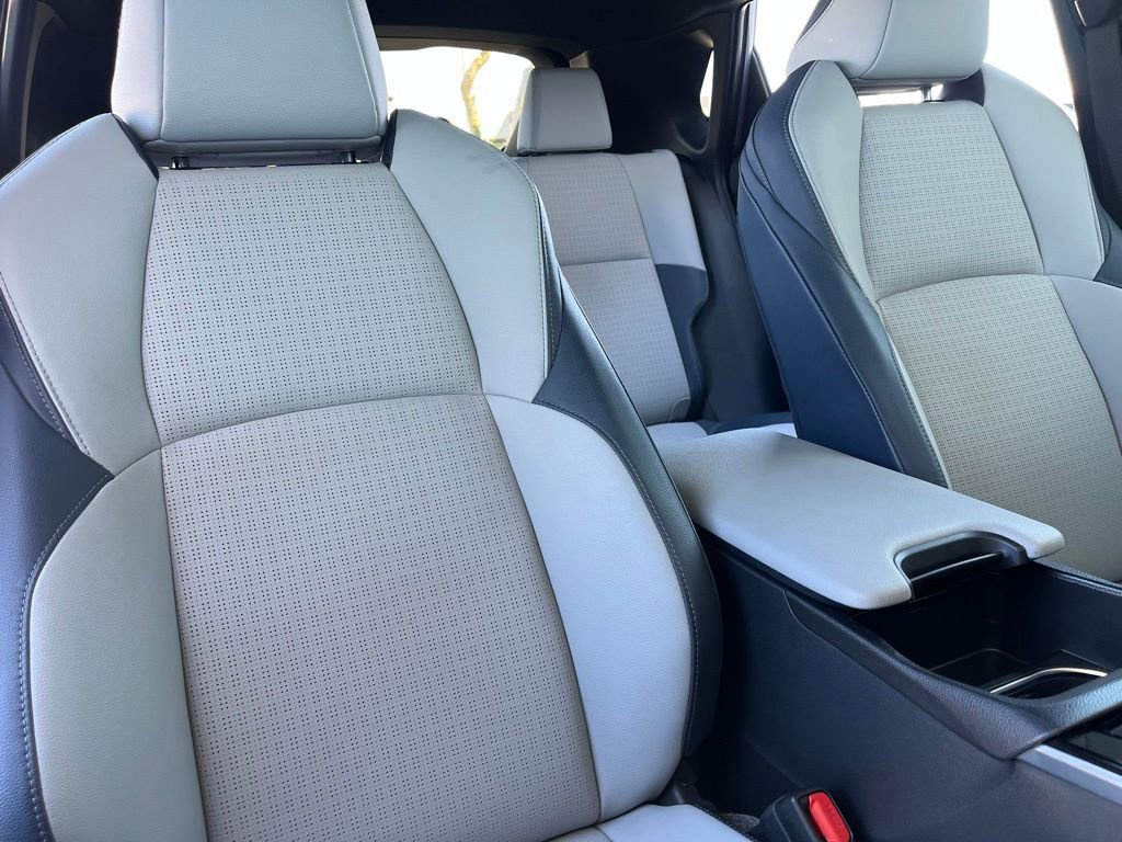 Certified 2023 Subaru Solterra Limited image 25