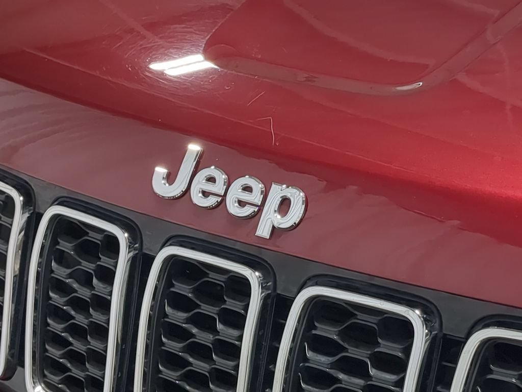 Used 2020 Jeep Grand Cherokee Limited w/ Premium Lighting Group AWD/4WD image 15