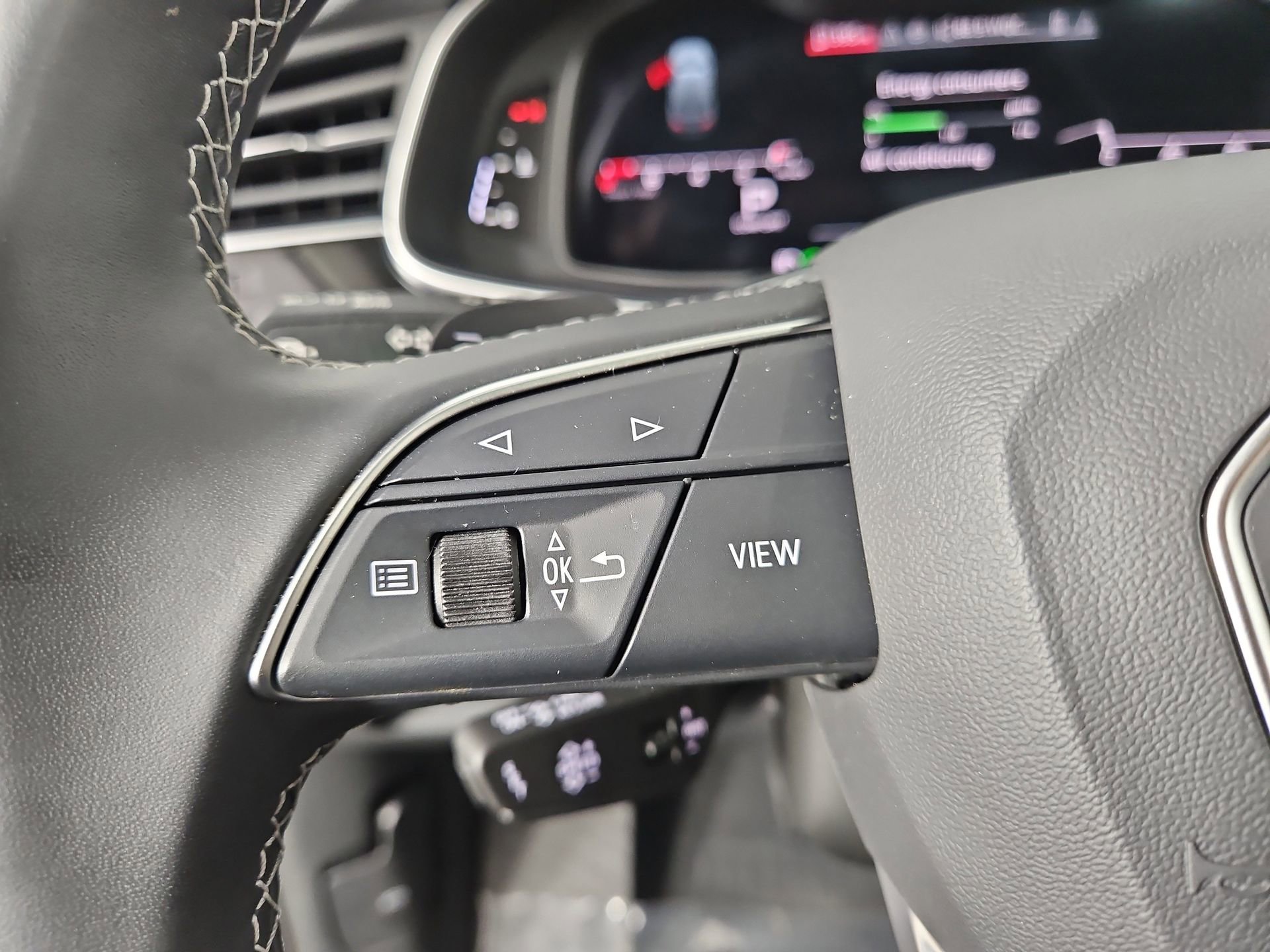 Certified 2025 Audi Q7 2.0T Premium Plus w/ Premium Plus Package image 28