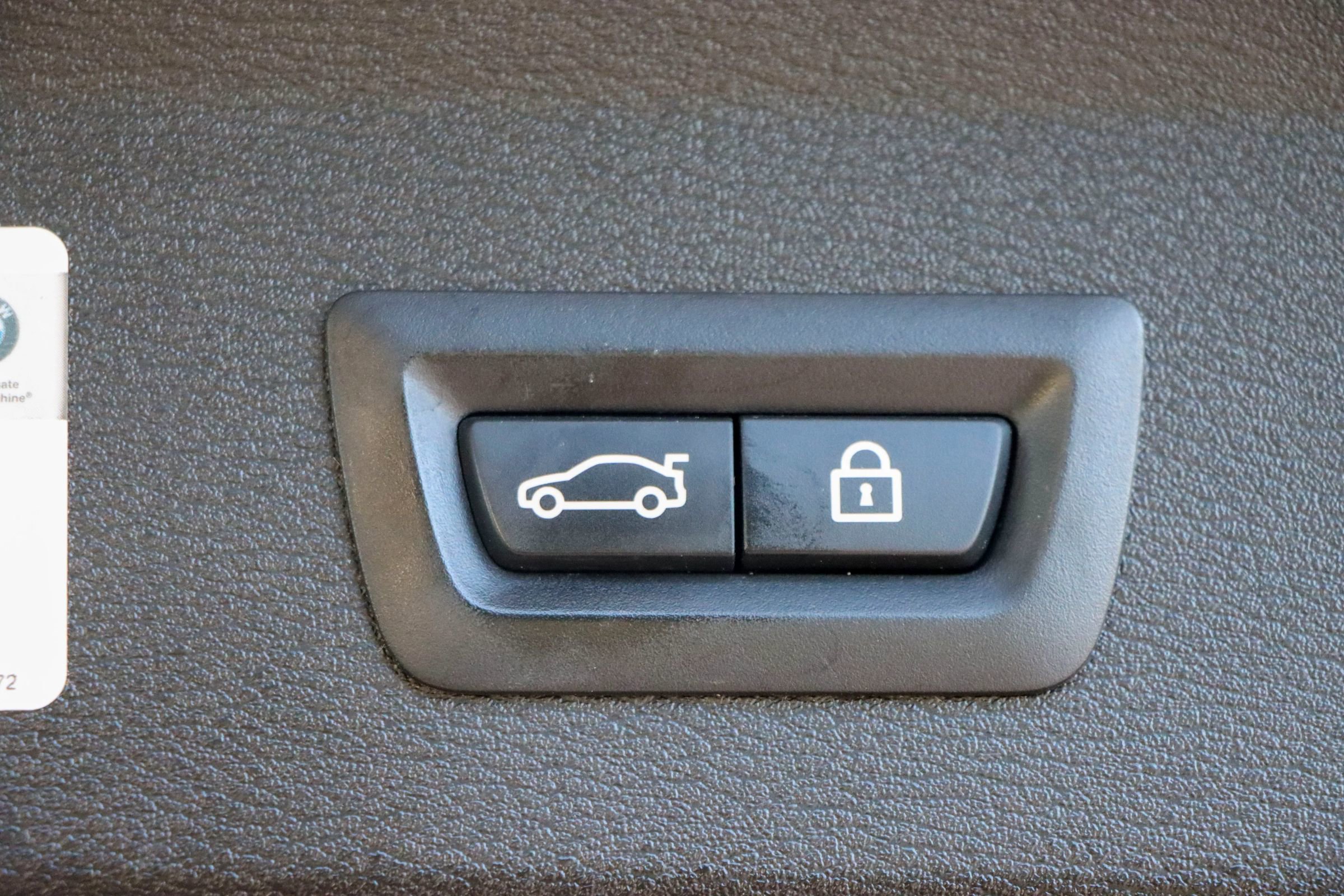 Used 2017 BMW X1 xDrive28i image 25