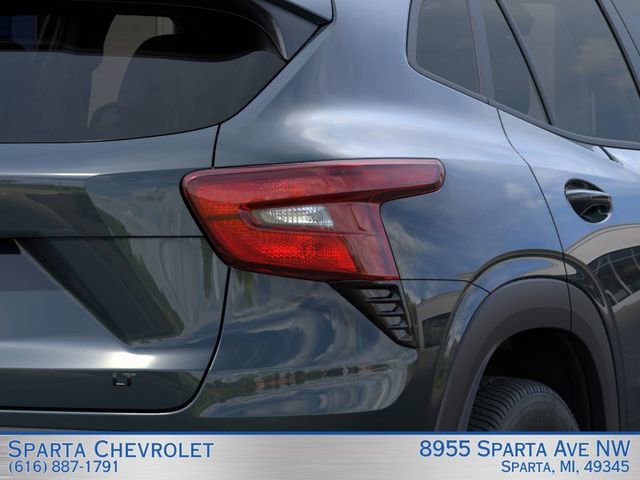 New 2026 Chevrolet Trax LT w/ Sunroof Package FWD image 11