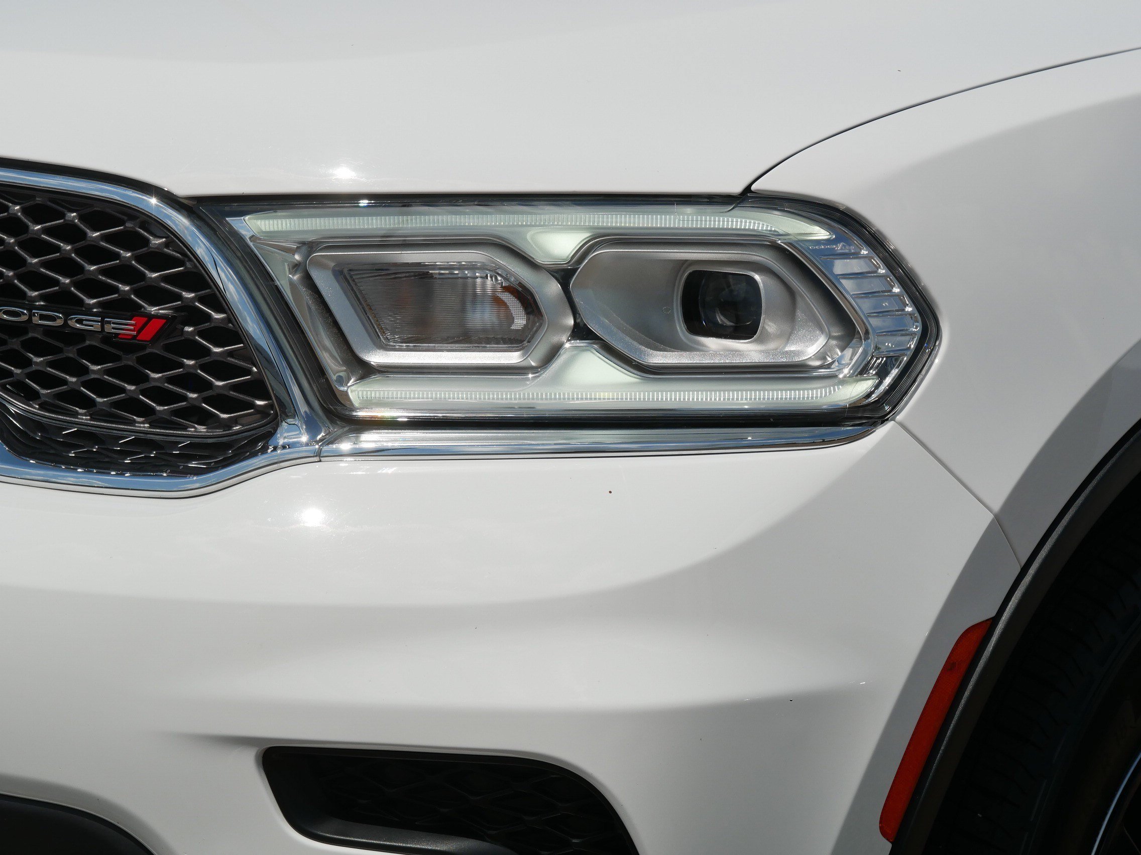 Used 2024 Dodge Durango SXT AWD/4WD image 16