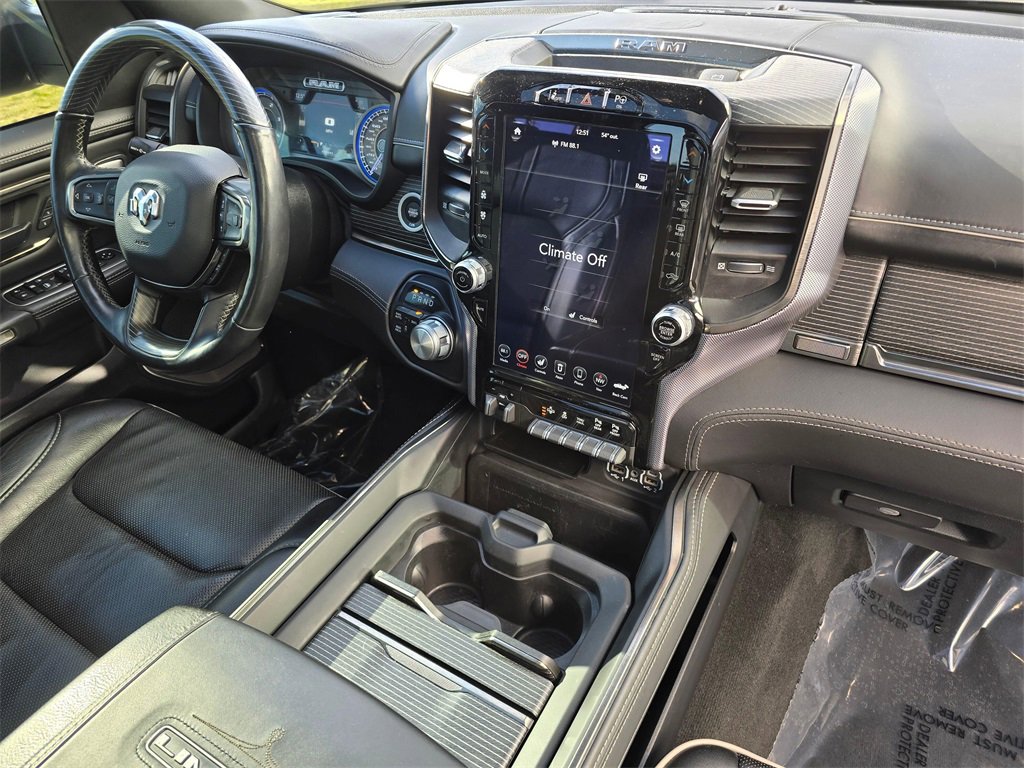 Used 2020 RAM 1500 Limited w/ Black Appearance Package image 10