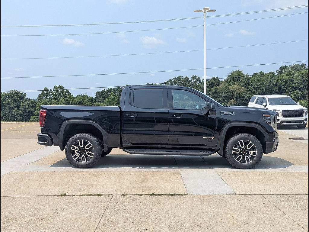 New 2026 GMC Sierra 1500 AT4 w/ AT4 Premium Package AWD/4WD image 6